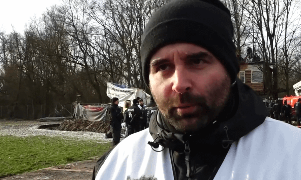 Gewalt von Links wird extrem bagatelisiert. Heuchelei pur