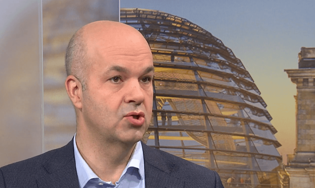 Fratzscher wie immer ahnungslos auf ideologischem SPD-Holzweg